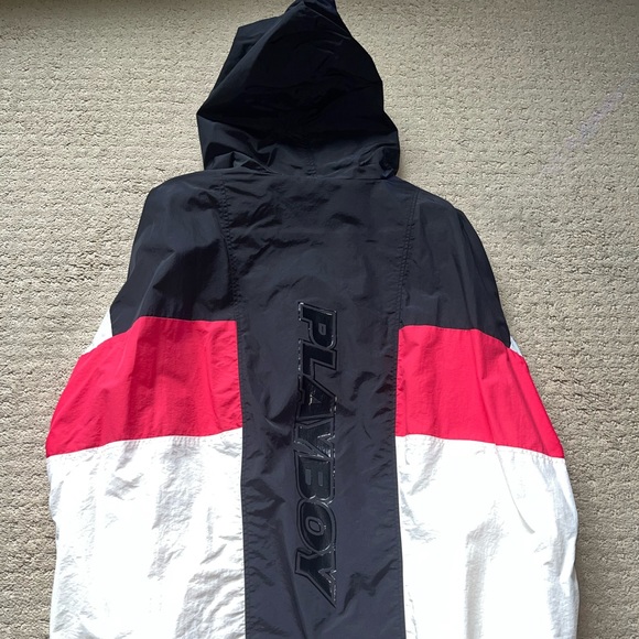 PLAYBOY Windbreaker - Picture 2 of 7